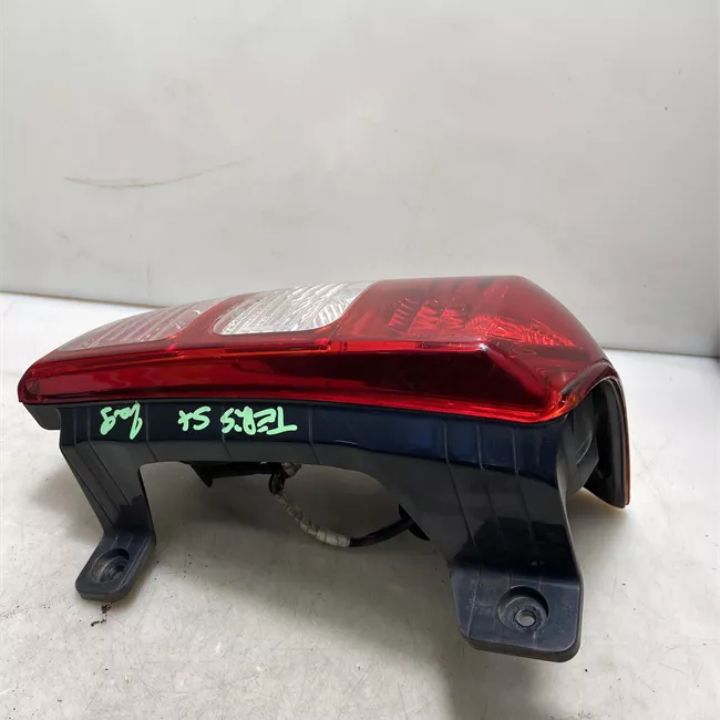 Fanale posteriore sinistro