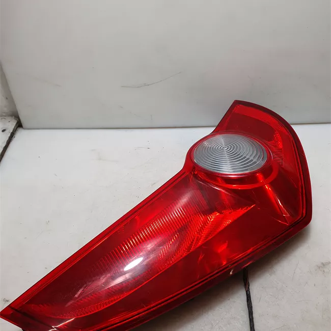 Fanale posteriore sinistro