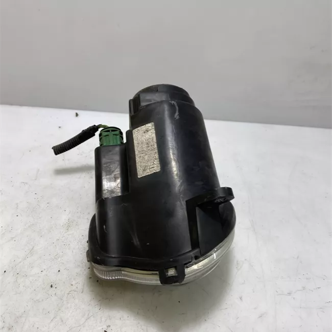 Fanalino anteriore sinistro