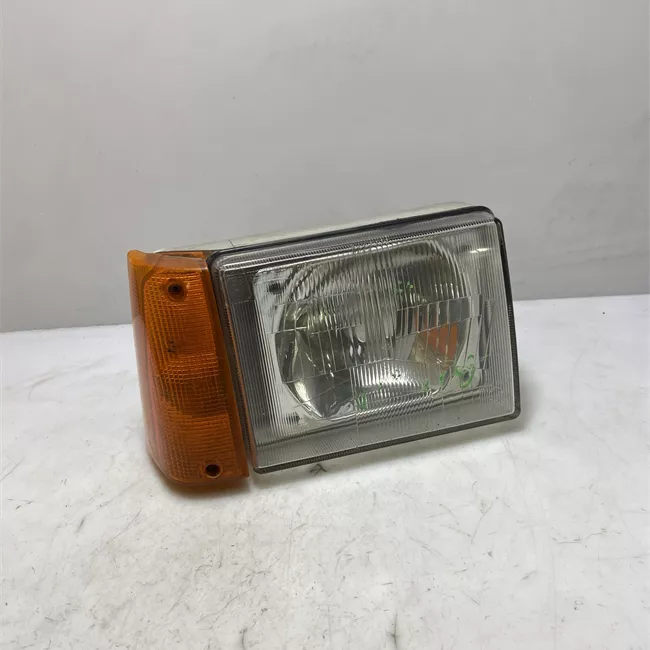 Proiettore destro CARELLO Arancio