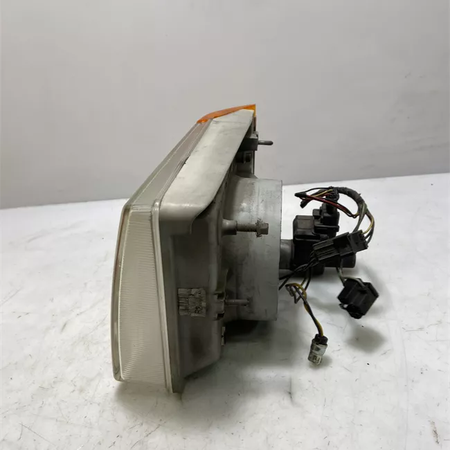 Proiettore destro CARELLO Arancio