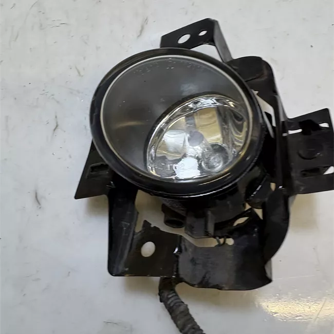 Proiettore fendinebbia destro