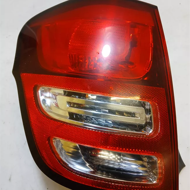 Fanale posteriore sinistro