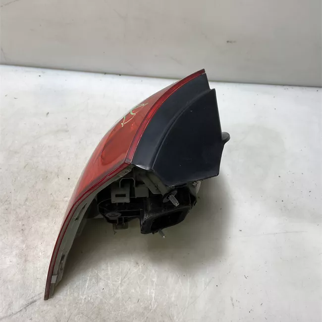 Fanale posteriore parte esterno destro