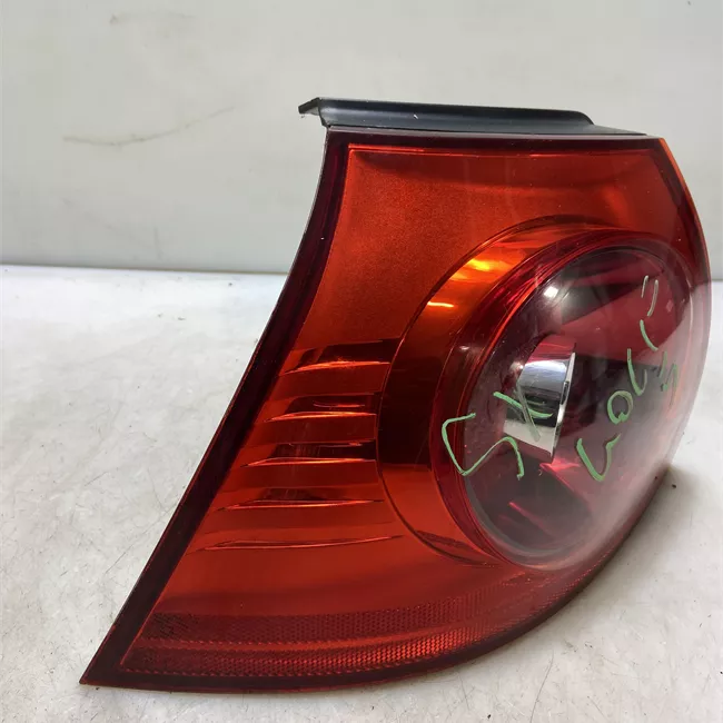 Fanale posteriore parte esterno sinistro