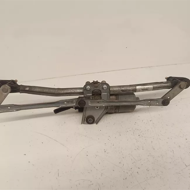 Meccanismo tergiparabrezza con motorino