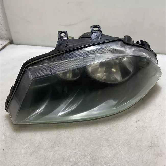 Proiettore sinistro Doppio alogeno