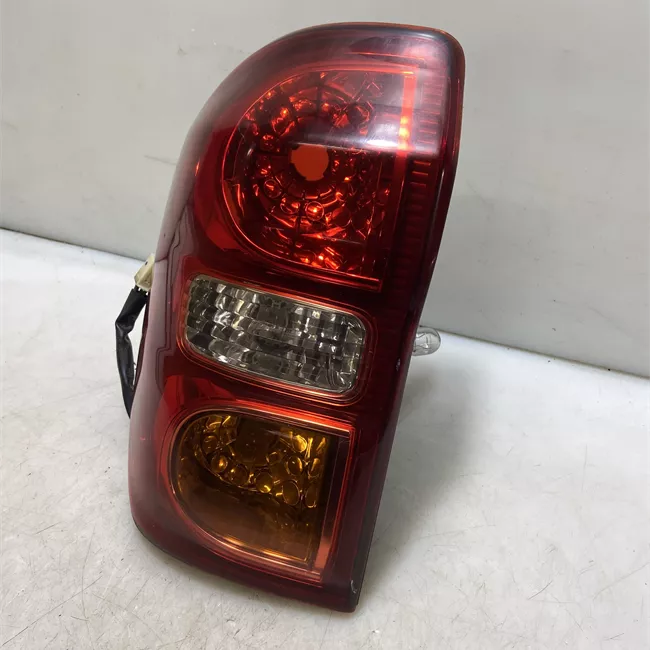 Fanale posteriore sinistro