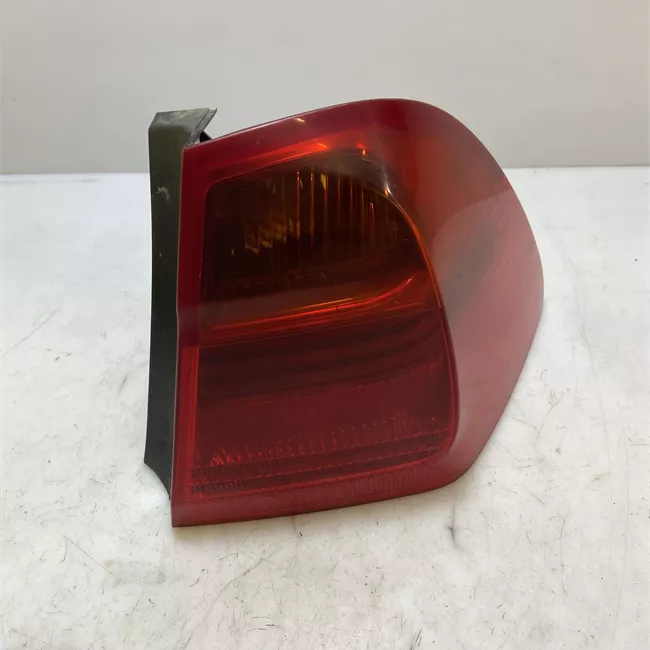 Fanale posteriore parte esterno destro