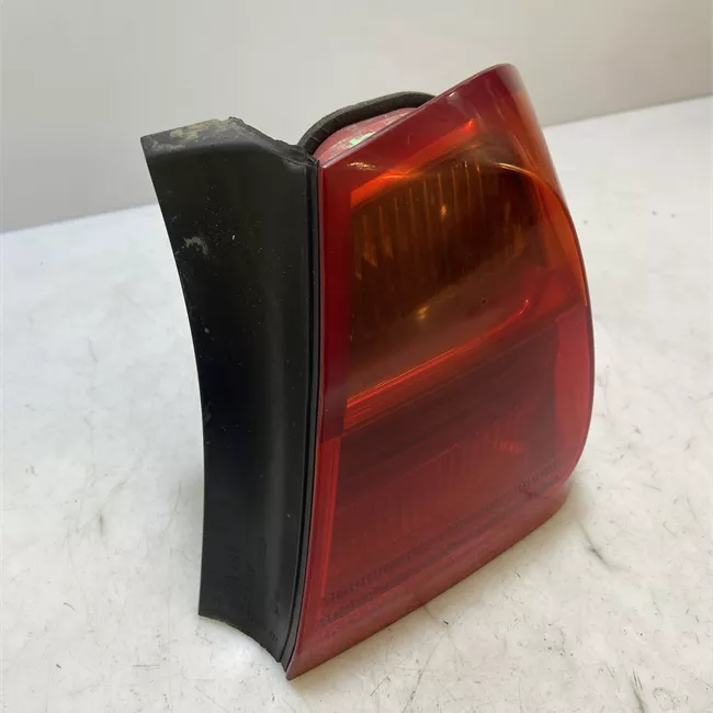 Fanale posteriore parte esterno destro