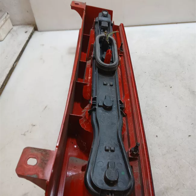 Fanale posteriore sinistro