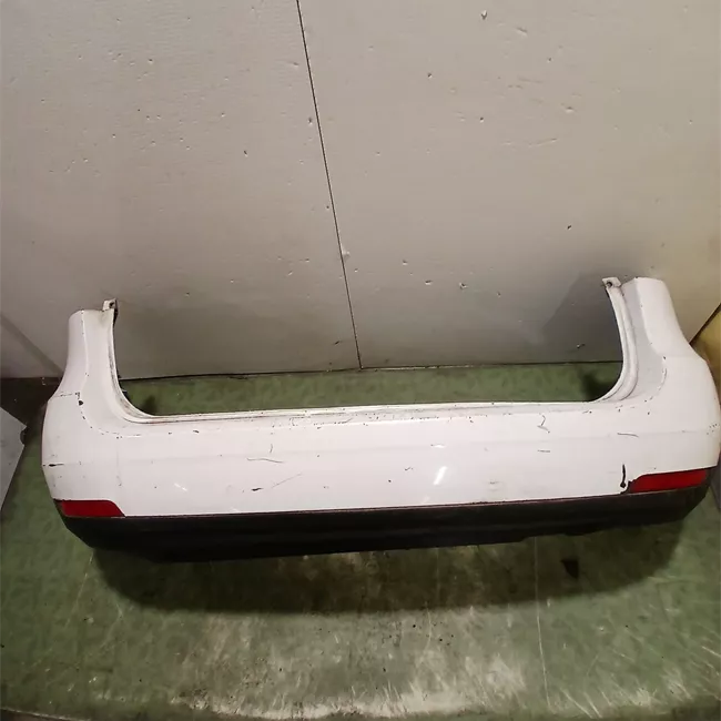 Paraurti posteriore primer