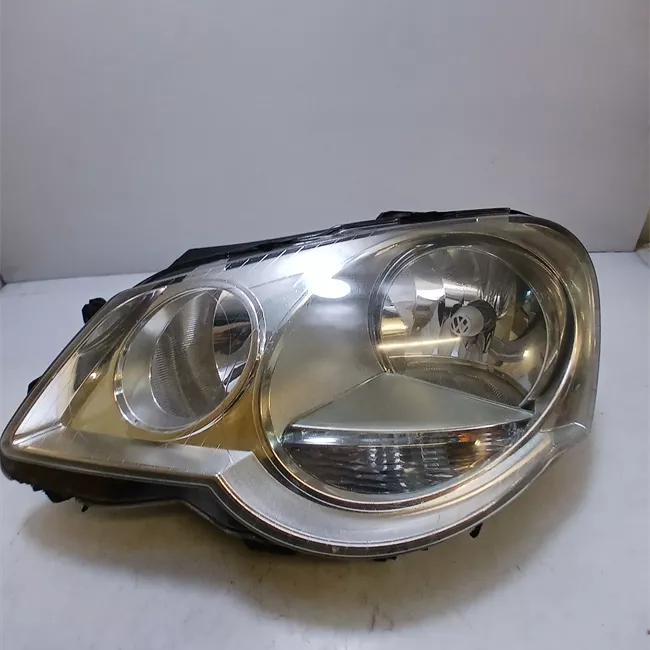 Proiettore sinistro Valeo