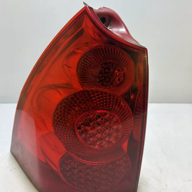 Fanale posteriore sinistro