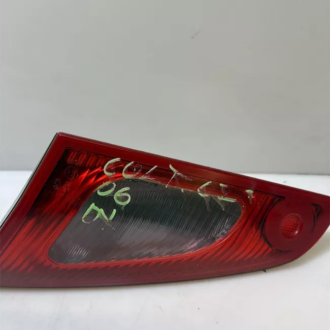 Fanale posteriore parte interno destro retrom