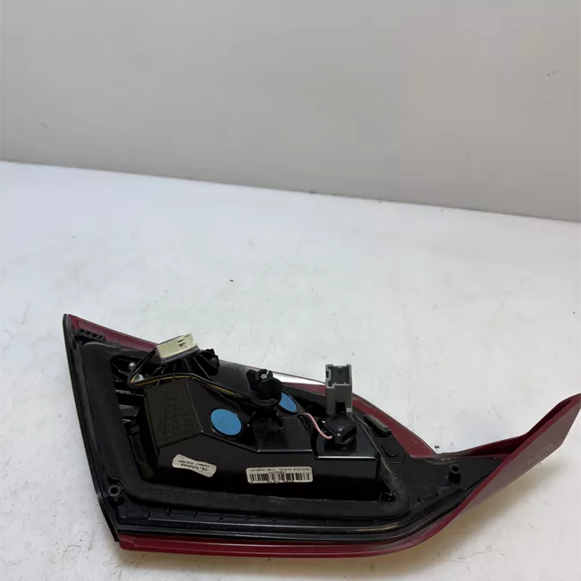 Fanale posteriore parte interno destro Led