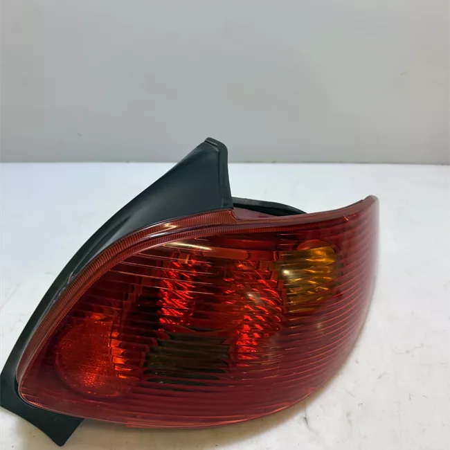 Fanale posteriore destro