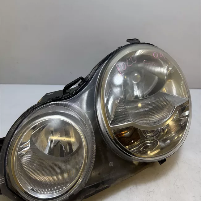 Proiettore sinistro AL