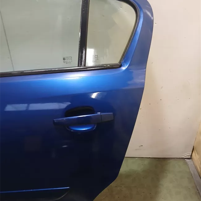 Porta posteriore sinistra