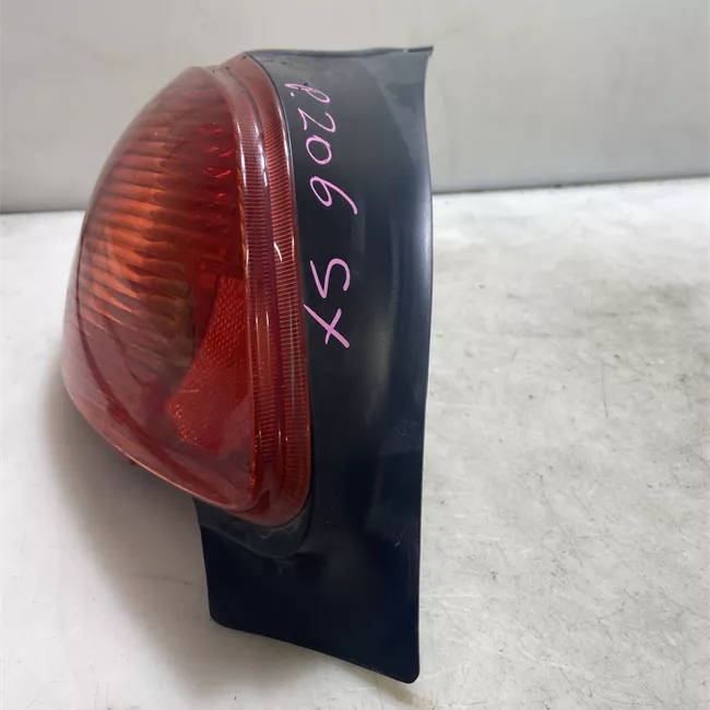 Fanale posteriore sinistro