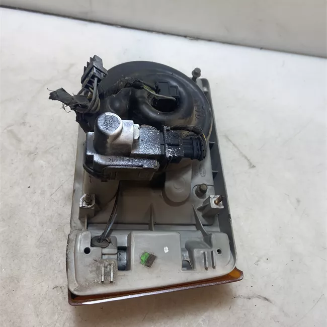 Proiettore destro CARELLO Arancio