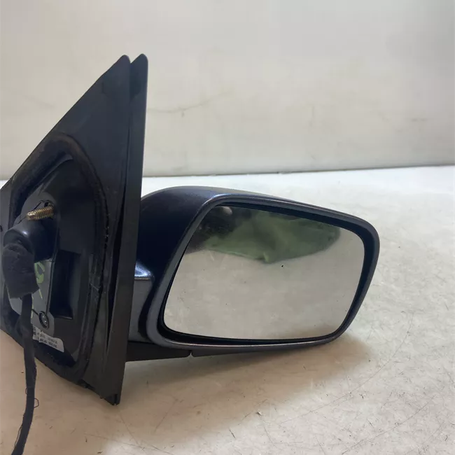 Retrovisore esterno sinistro Elettrico