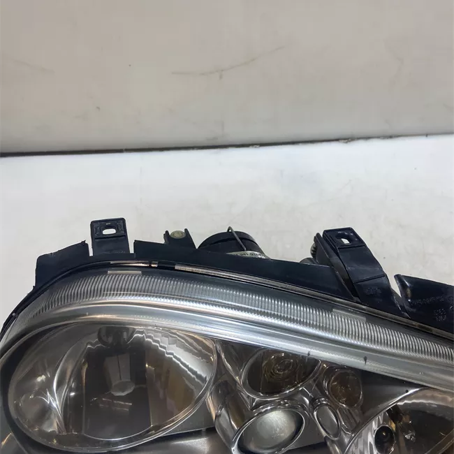 Proiettore destro Nero/cromo