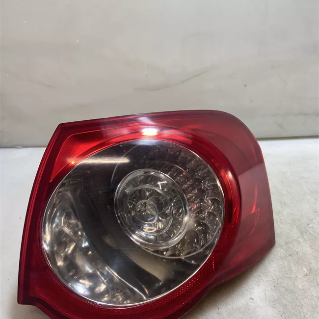 Fanale posteriore parte esterno destro