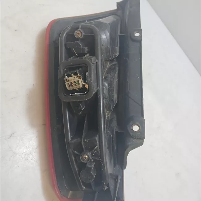 Fanale posteriore sinistro