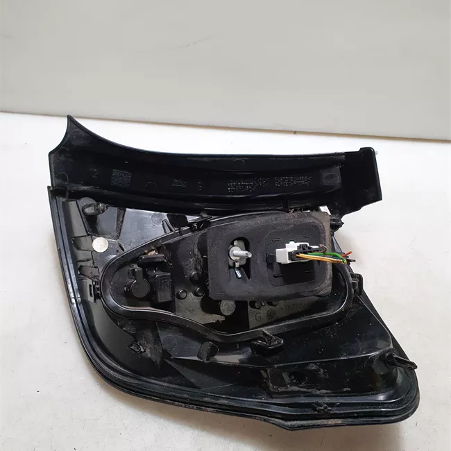 Fanale posteriore sinistro