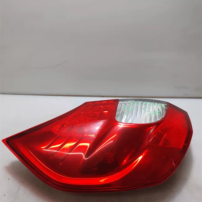 Fanale posteriore sinistro