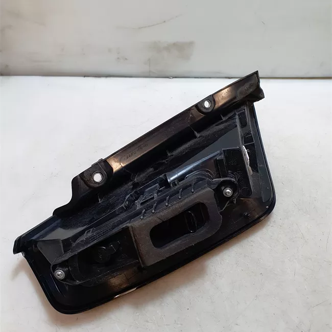 Fanale posteriore destro Racing, Sport