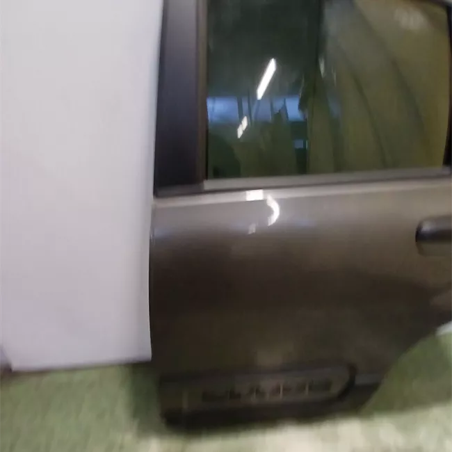 Porta posteriore sinistra