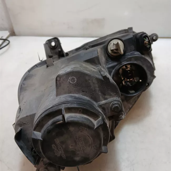 Proiettore destro AL cromato