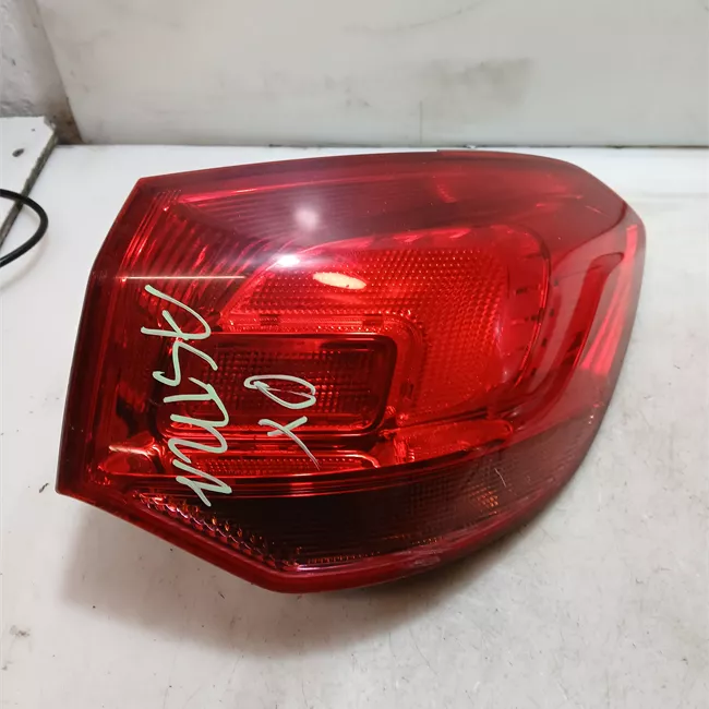 Fanale posteriore parte esterno destro