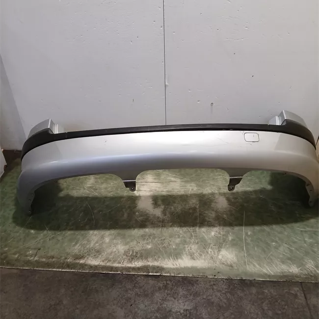 Paraurti posteriore primer