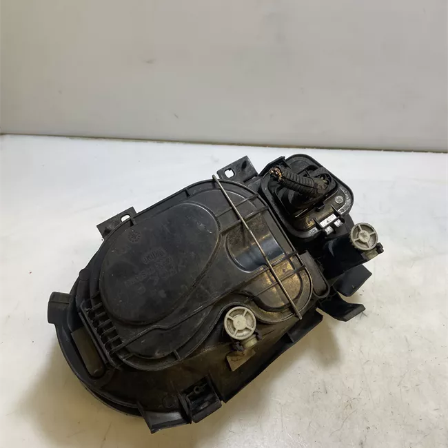 Proiettore destro Nero/cromo