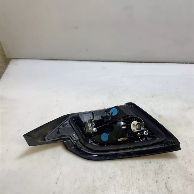 Fanale posteriore parte interno destro Led