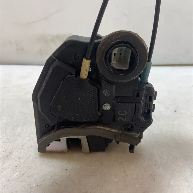 Serratura porta posteriore sinistra