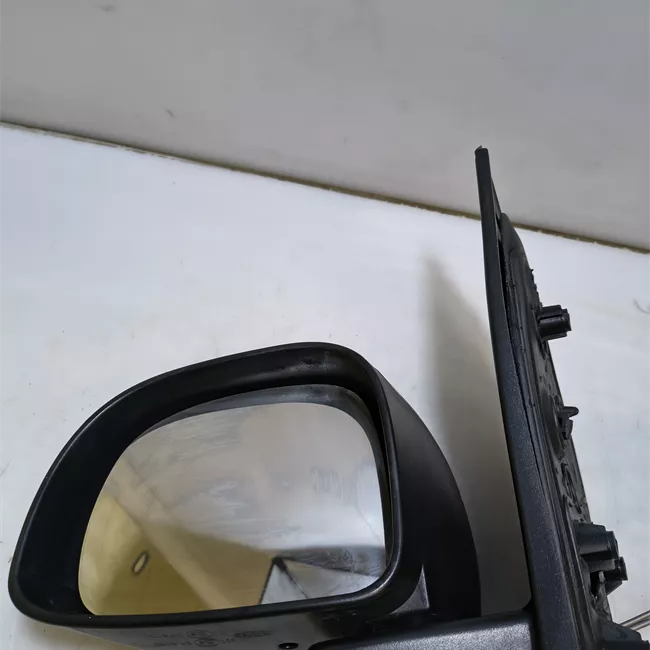 Retrovisore esterno sinistro