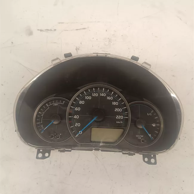 Quadro strumenti completo con cruise control