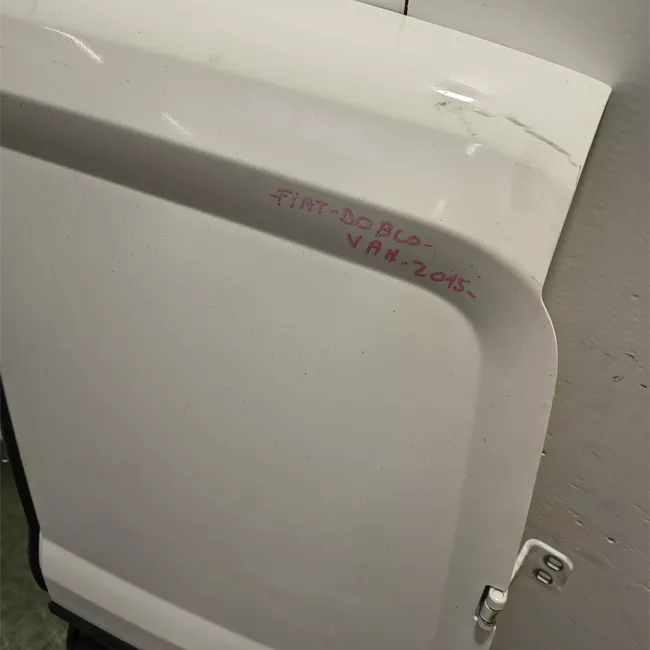 Porta carico posteriore a battente destra Lamierata