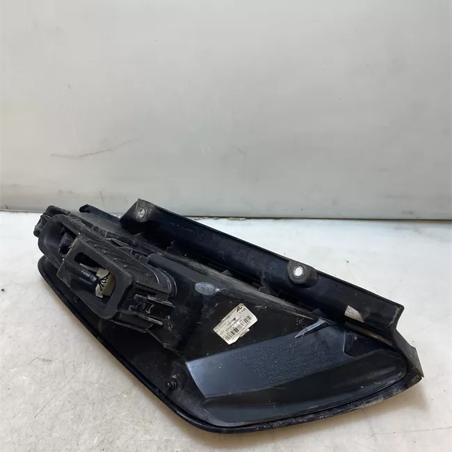 Fanale posteriore destro Racing, Sport