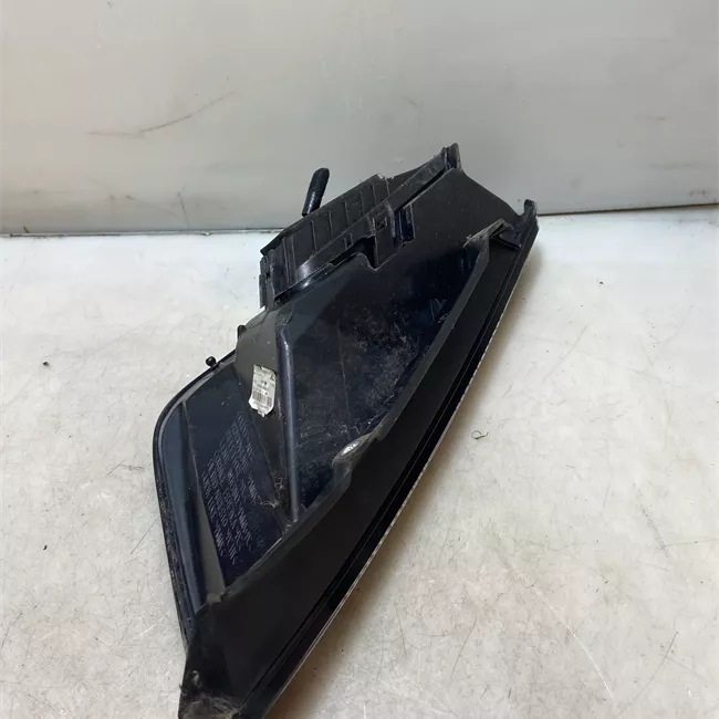 Fanale posteriore destro Racing, Sport