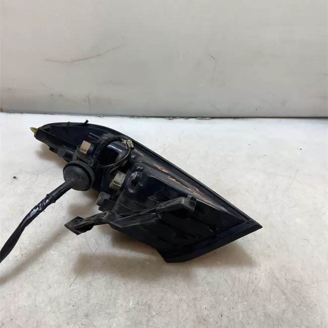 Fanale posteriore parte esterno sinistro