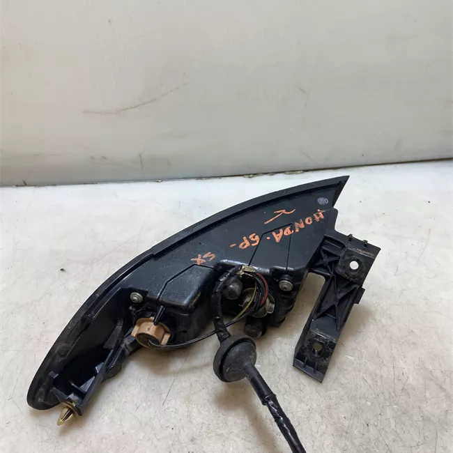 Fanale posteriore parte esterno sinistro