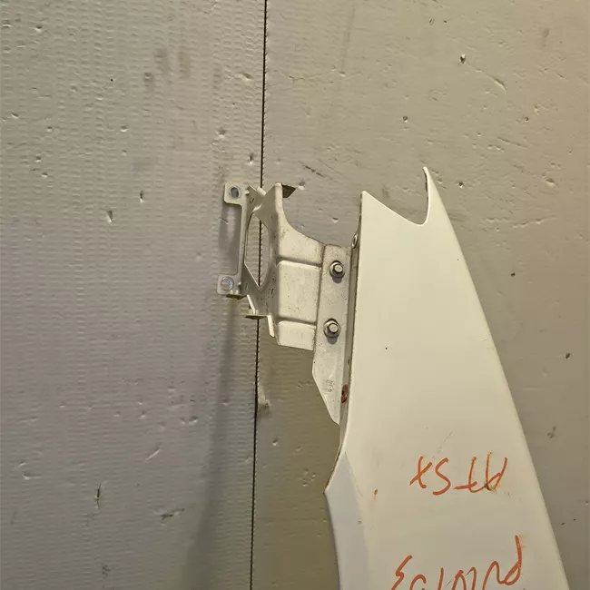 Parafango anteriore sinistro