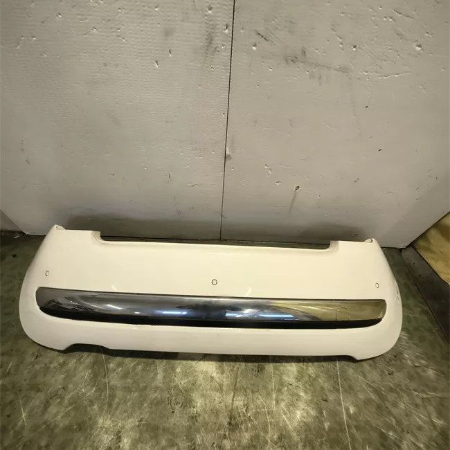 Paraurti posteriore con sensore parcheggio Primer