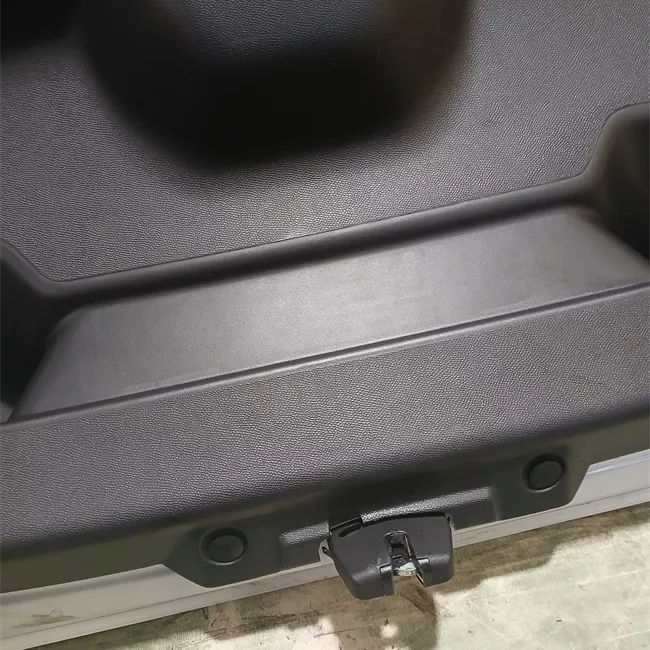 Portello posteriore spoiler