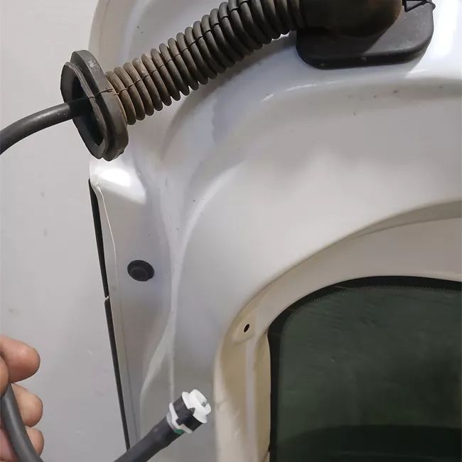 Portello posteriore spoiler